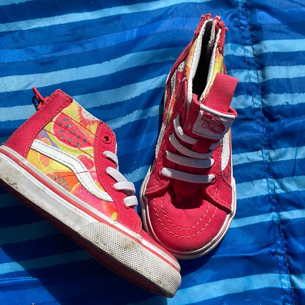 Vans Toddler size 6